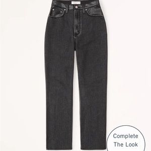 Women's Mixed Fabric Curve Love Ultra High Rise Ankle Straight Jean Size 29S